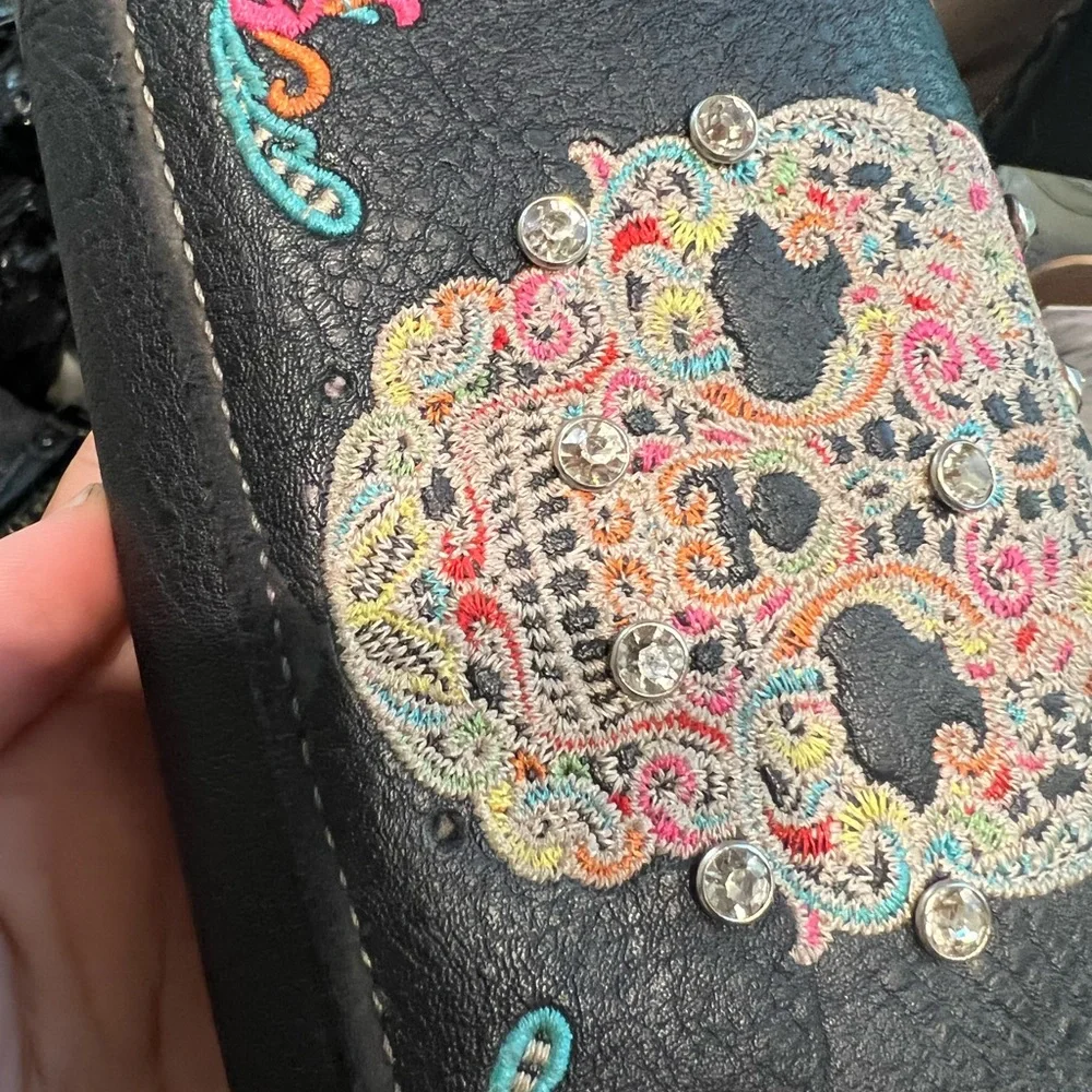 Montana‎ west bling skull purse/wallet